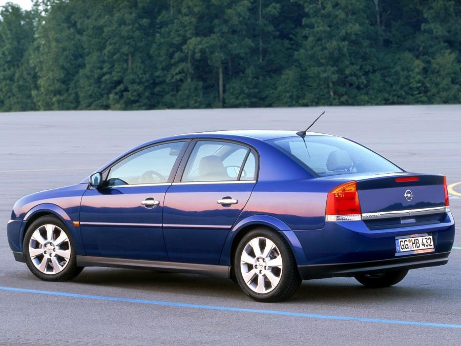 Opel Vectra 2002 года  (фото 16 из 23)